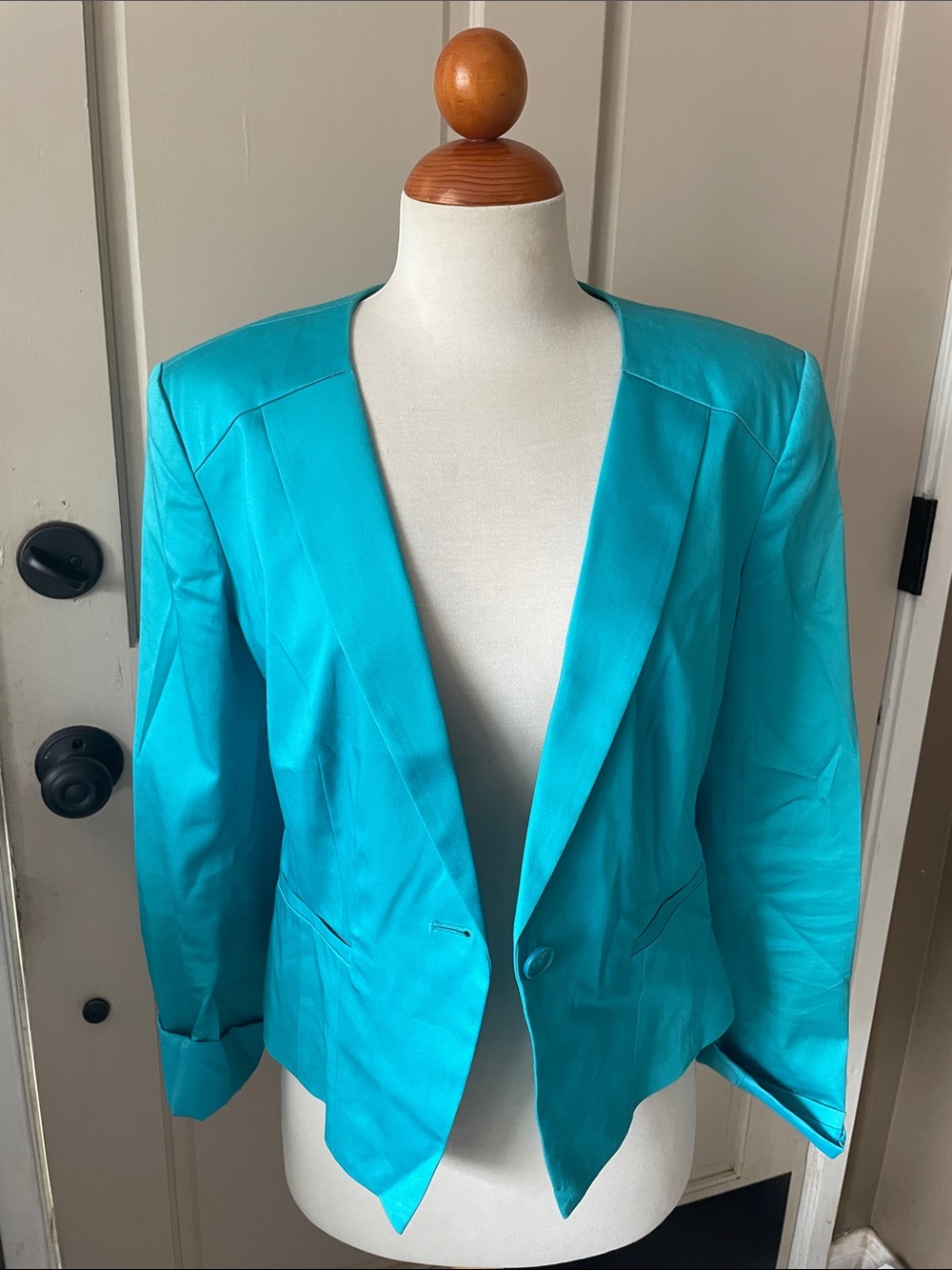 Beautiful Halogen Turquoise Open-Front Women’s Size M Tailored Blazer